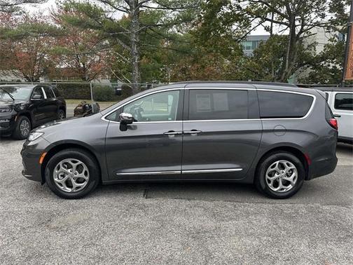 2022 Chrysler Pacifica Limited