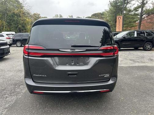 2022 Chrysler Pacifica Limited