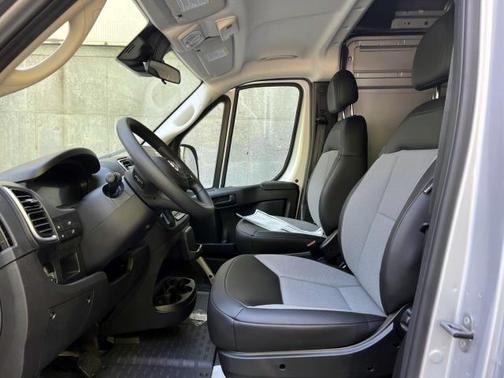 2025 RAM ProMaster 1500 Base