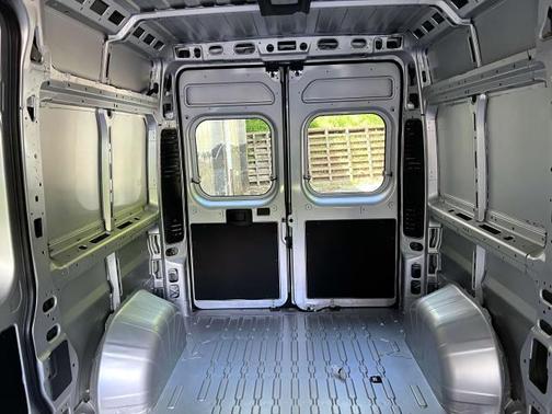 2025 RAM ProMaster 1500 Base