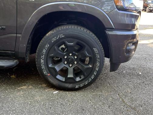 Granite Crystal 2026 RAM 1500 Big Horn/Lone Star