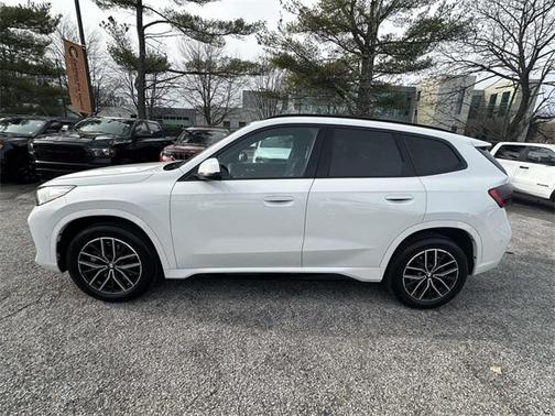 2025 BMW X1 xDrive28i