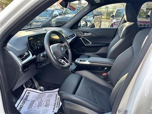 2025 BMW X1 xDrive28i