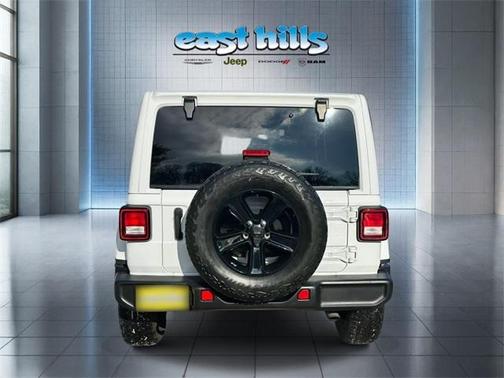 2021 Jeep Wrangler Unlimited Sahara Altitude