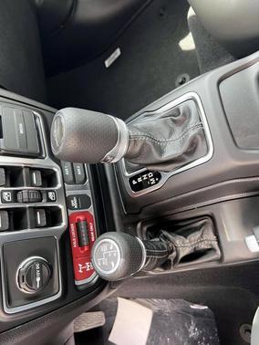 Granite Crystal 2026 Jeep Gladiator Mojave