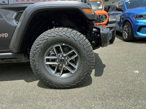 Granite Crystal 2026 Jeep Gladiator Mojave