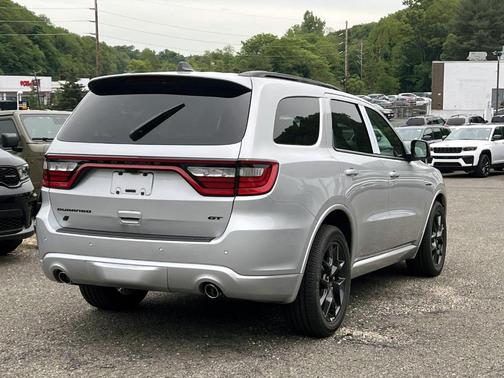 Nickel 2026 Dodge Durango GT Plus HEMI V8