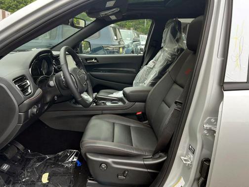 Nickel 2026 Dodge Durango GT Plus HEMI V8