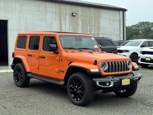 2025 Jeep Wrangler 4xe Sahara