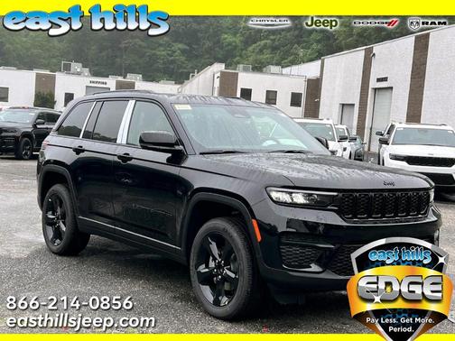2025 Jeep Grand Cherokee Laredo
