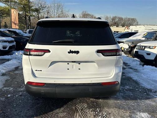 2024 Jeep Grand Cherokee L Laredo