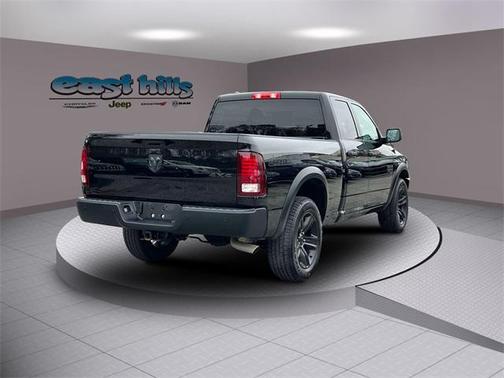 2022 RAM 1500 Classic SLT