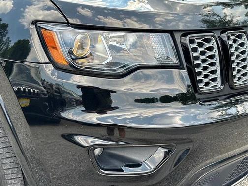 2022 Jeep Grand Cherokee WK Laredo