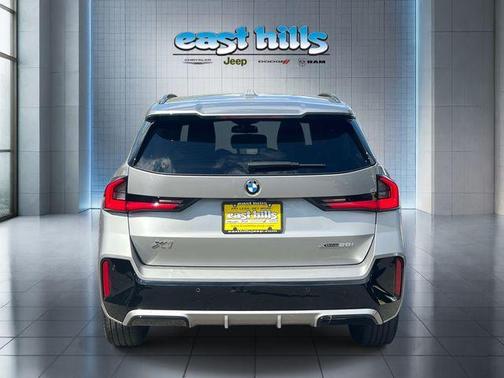 Space Silver 2025 BMW X1 xDrive28i