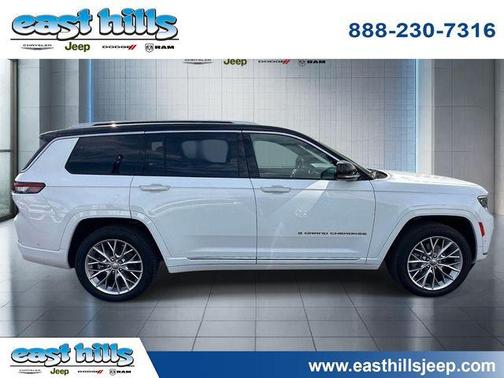 Bright White Clearcoat 2023 Jeep Grand Cherokee L Summit
