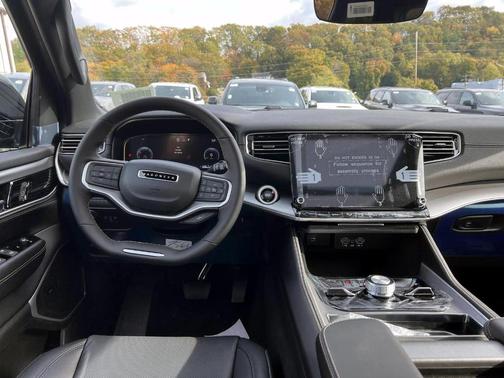 2025 Jeep Wagoneer Series II