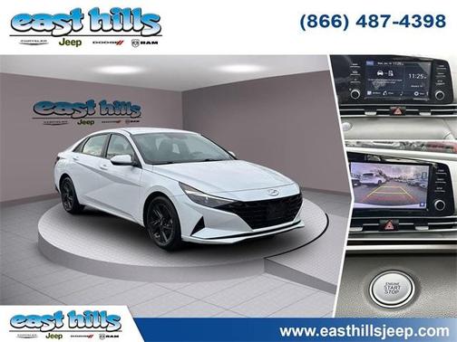 2022 Hyundai ELANTRA SEL