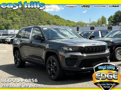 2025 Jeep Grand Cherokee Laredo