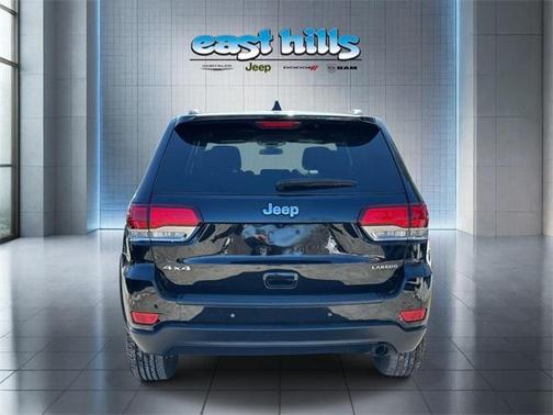 2020 Jeep Grand Cherokee Laredo E