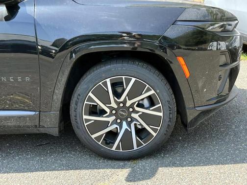 2025 Jeep Wagoneer S Limited
