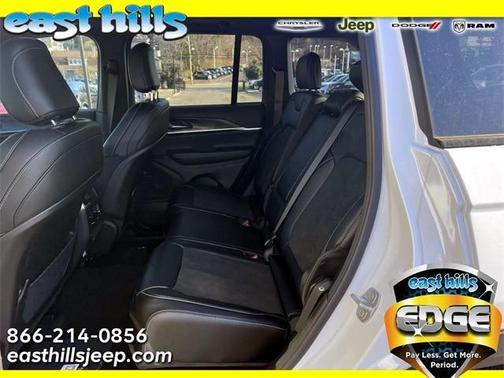 2026 Jeep Grand Cherokee Laredo