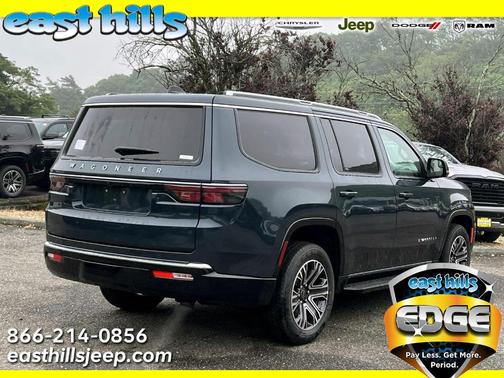 2025 Jeep Wagoneer Base