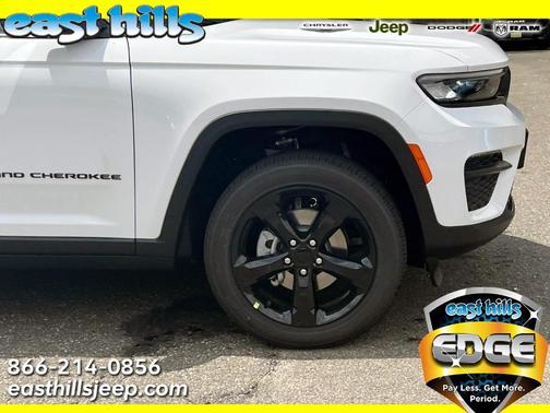 2025 Jeep Grand Cherokee Laredo