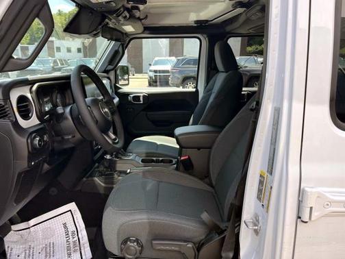 2025 Jeep Wrangler 4xe Sport
