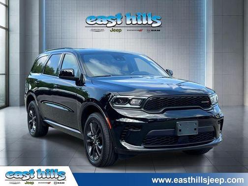 DB Black Crystal Clearcoat 2023 Dodge Durango GT