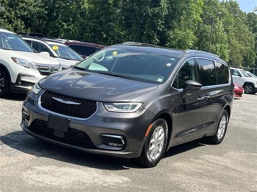 2021 Chrysler Pacifica Touring-L