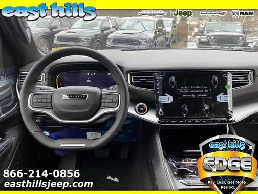2025 Jeep Wagoneer Base