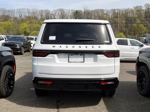 2025 Jeep Wagoneer Series II
