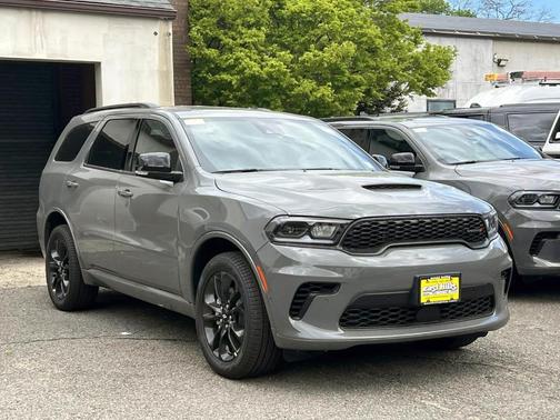 Destroyer Gray Clearcoat 2026 Dodge Durango GT