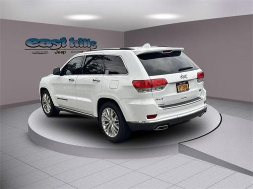 2017 Jeep Grand Cherokee Summit