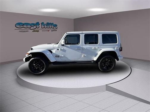 2022 Jeep Wrangler Unlimited Sahara High Altitude