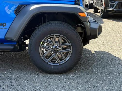Hydro Blue Pearlcoat 2026 Jeep Wrangler Sport
