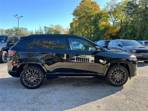 2022 Jeep Compass Altitude