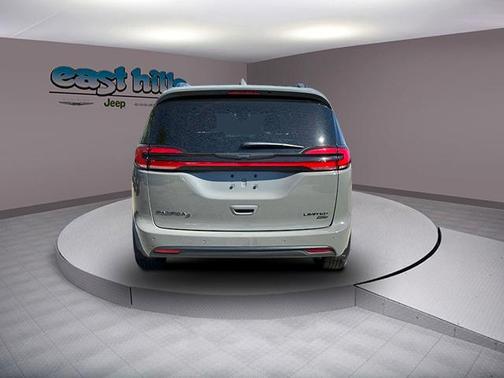 2021 Chrysler Pacifica Limited