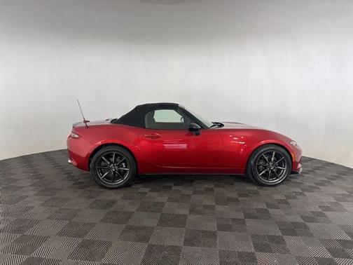 2017 Mazda MX-5 Miata Club
