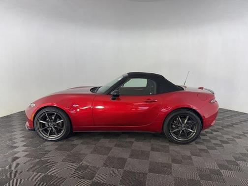 2017 Mazda MX-5 Miata Club