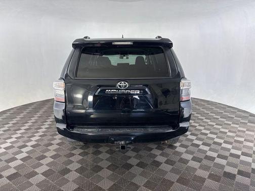 Midnight Black Metallic 2019 Toyota 4Runner SR5