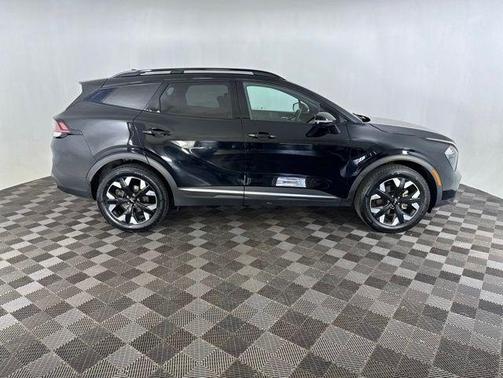 Ebony Black 2023 Kia Sportage X-Line