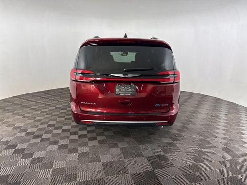 2023 Chrysler Pacifica Hybrid Pinnacle