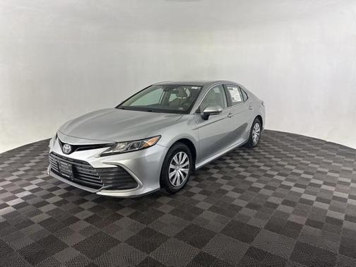 2021 Toyota Camry Hybrid LE