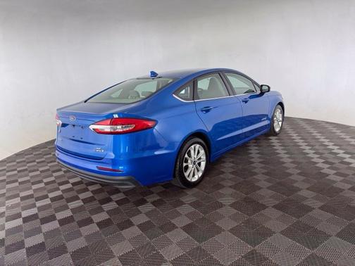 Blue Metallic 2019 Ford Fusion Hybrid SE