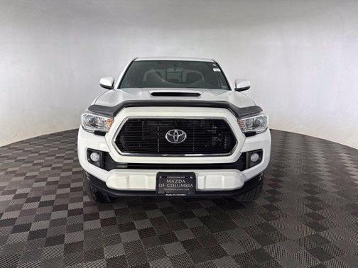 Super White 2016 Toyota Tacoma Base