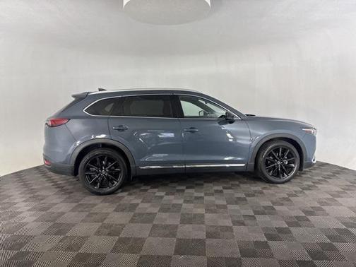 2023 Mazda CX-9 Carbon Edition