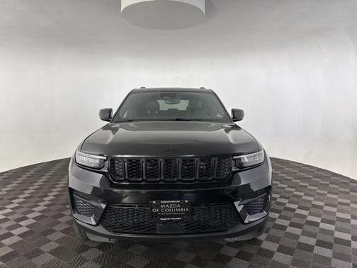 2024 Jeep Grand Cherokee Laredo