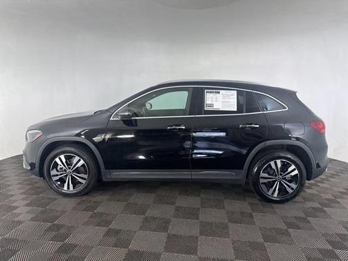 2025 Mercedes-Benz GLA 250 Base 4MATIC