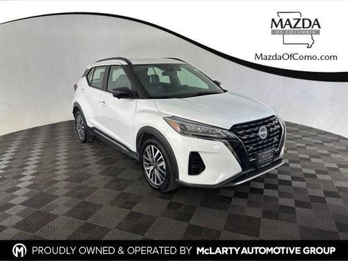 Fresh Powder 2024 Nissan Kicks SR